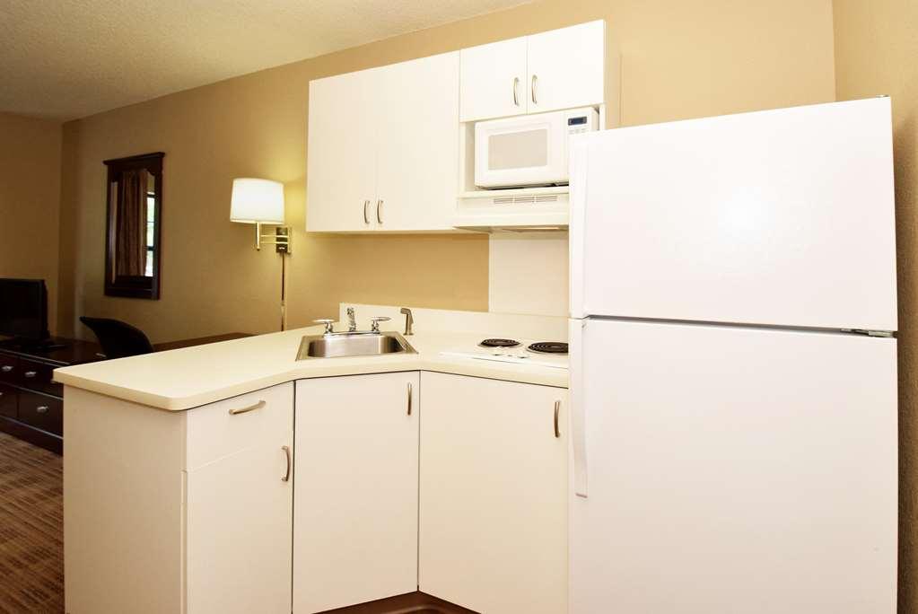 Extended Stay America Suites - Cleveland - Brooklyn Szoba fotó